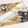 Furoshiki Fujin Raijin: Auspicious Cloud Beige (nube auspiciosa) - Imagen 4