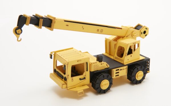 Cars craft grande: Camión grúa – Crane truck